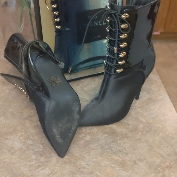 Boots - Picture 2 of 3